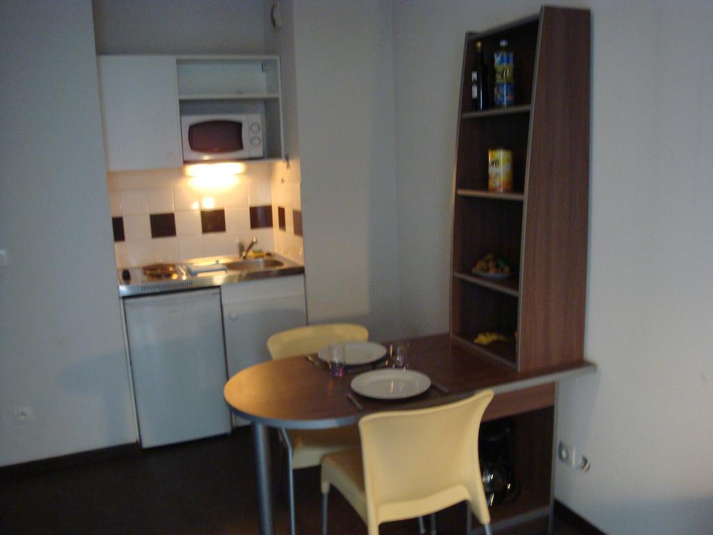 Le Patio Des Traboules Aparthotel Lyon Ngoại thất bức ảnh