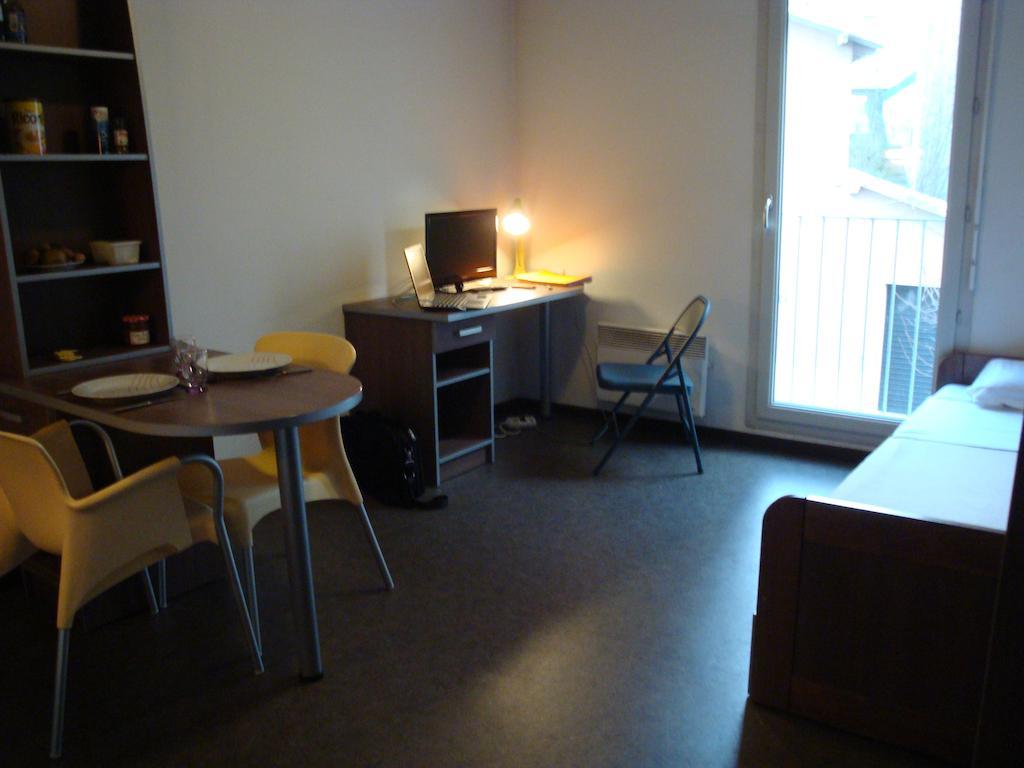 Le Patio Des Traboules Aparthotel Lyon Ngoại thất bức ảnh