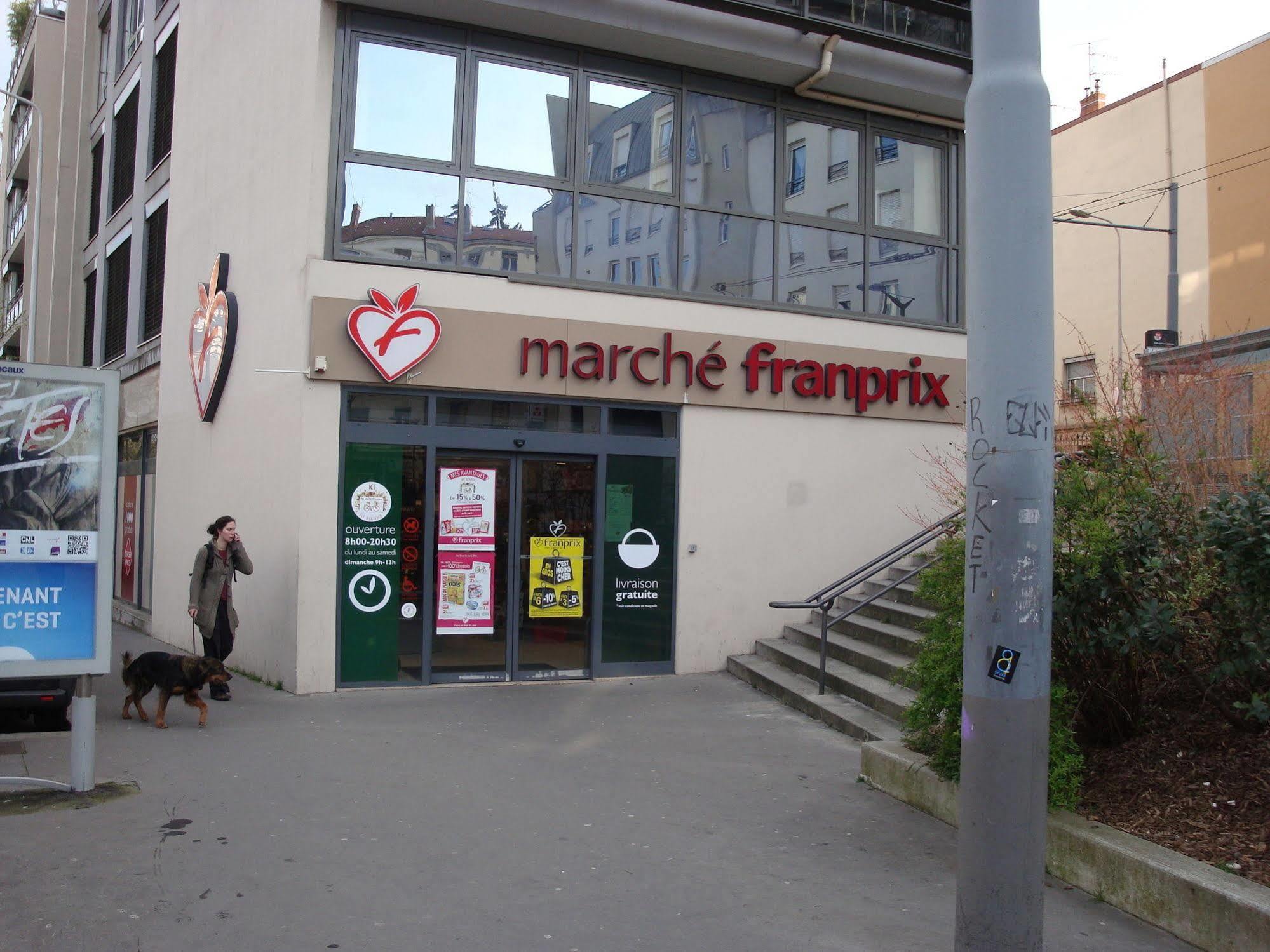 Le Patio Des Traboules Aparthotel Lyon Ngoại thất bức ảnh