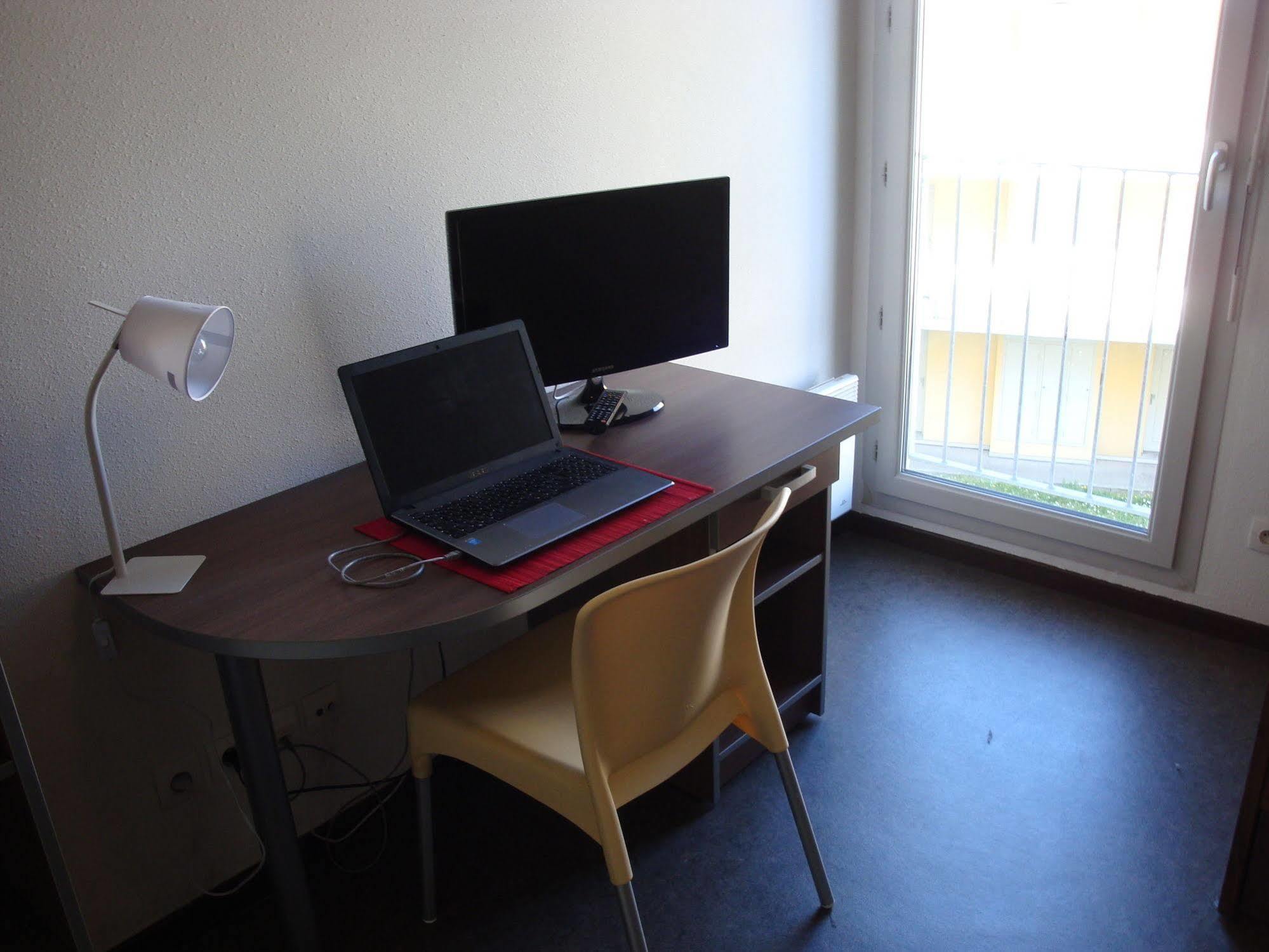 Le Patio Des Traboules Aparthotel Lyon Ngoại thất bức ảnh